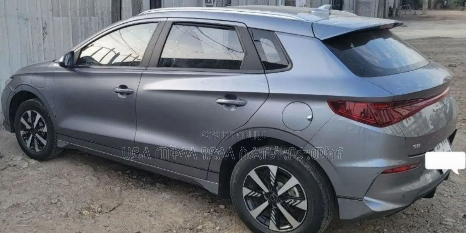 BYD E2 43 kWh 94 hp FWD 2025 Gray