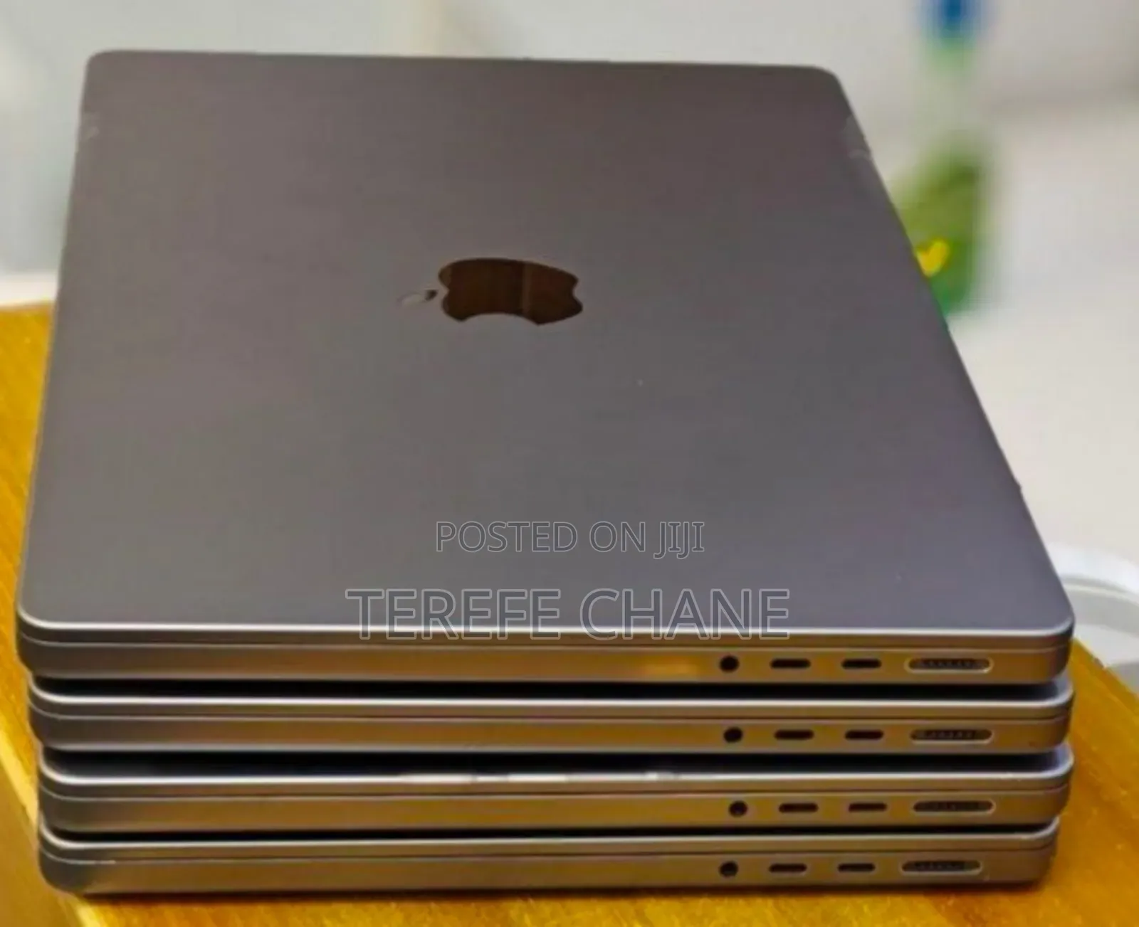 New Laptop Apple MacBook Pro M1 32GB Apple M1 Pro SSD 512GB