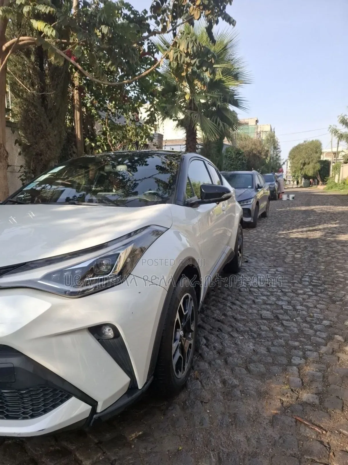 Toyota C-HR LE 2021 Ivory