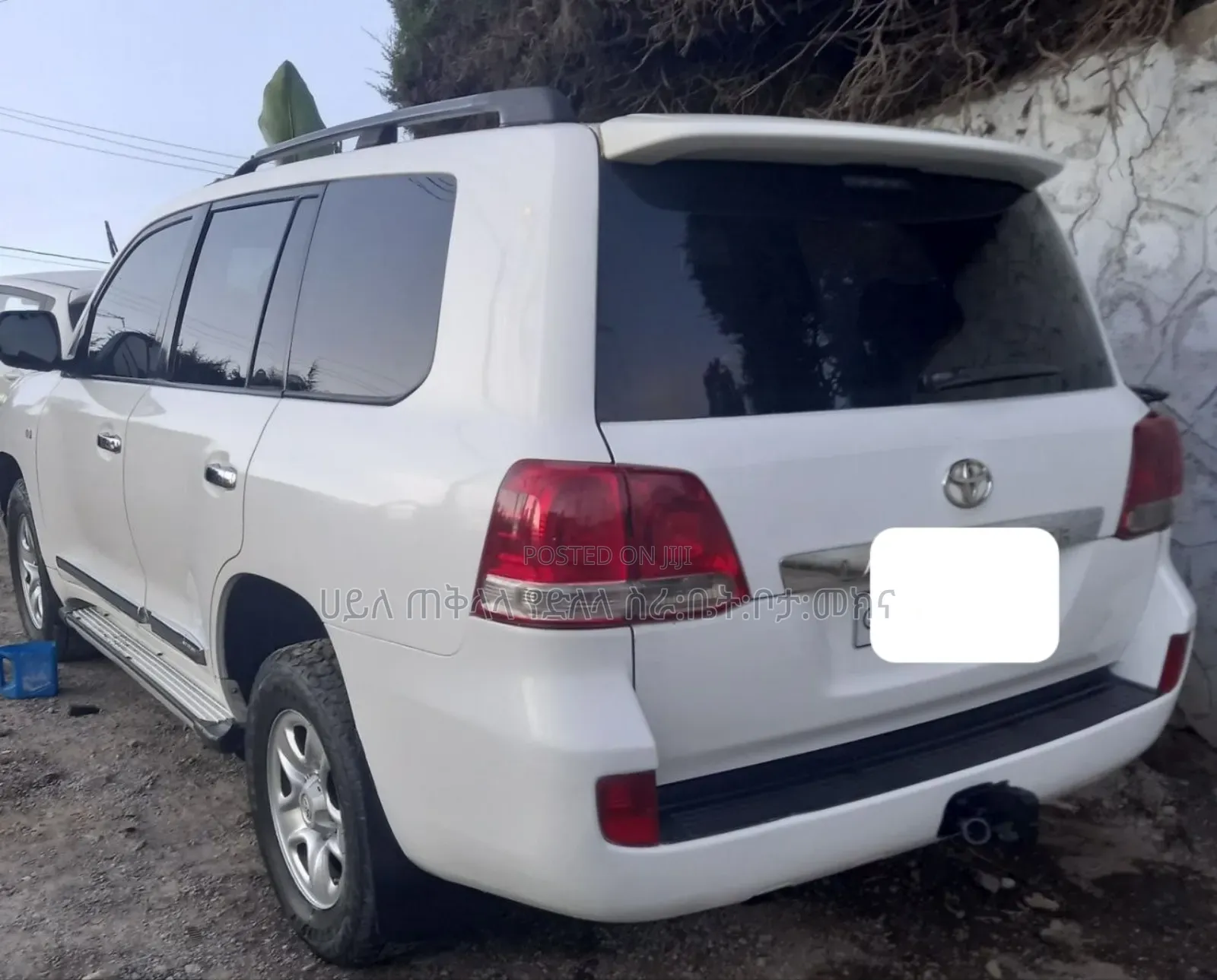 Toyota Land Cruiser 2008 White