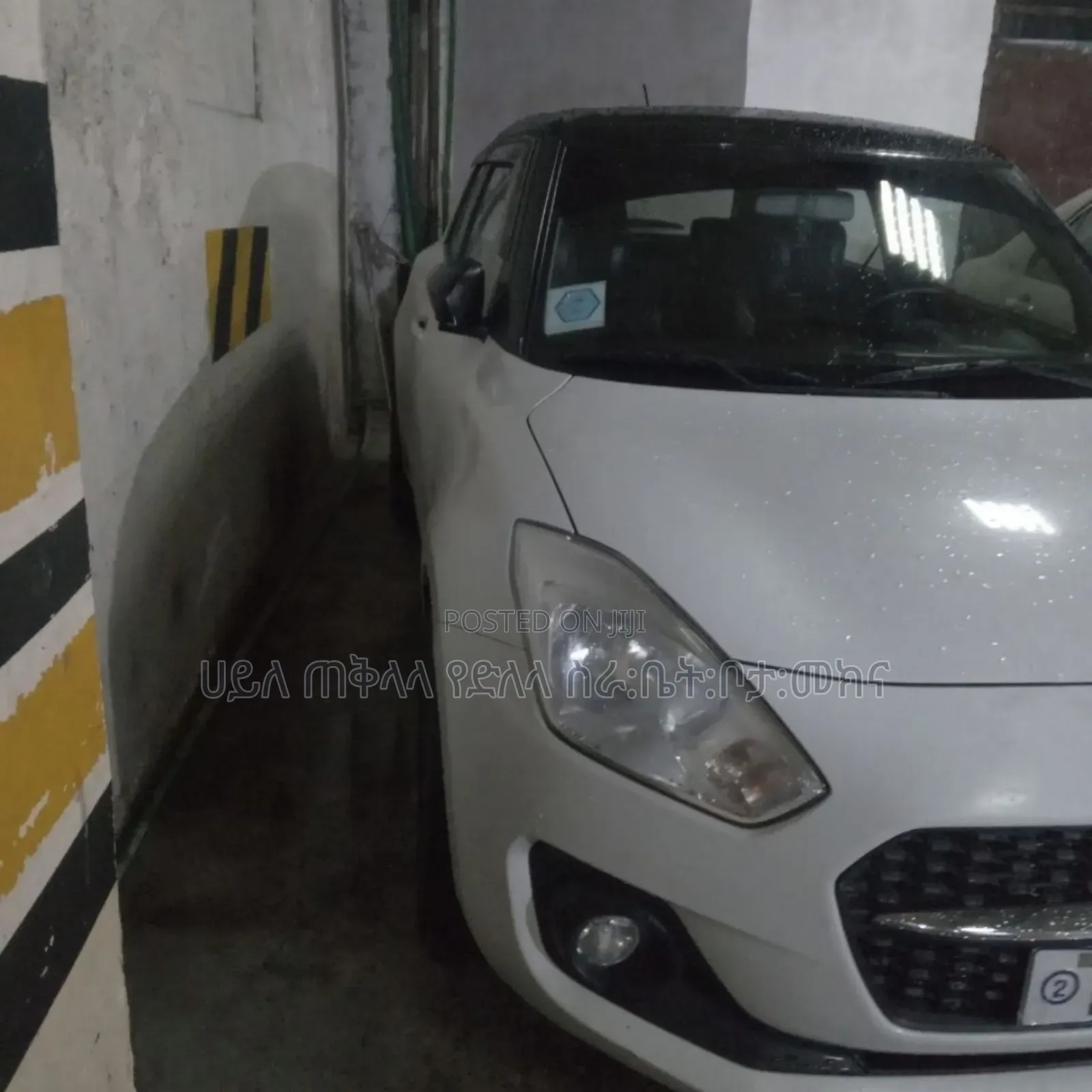 Suzuki Swift 2022 White