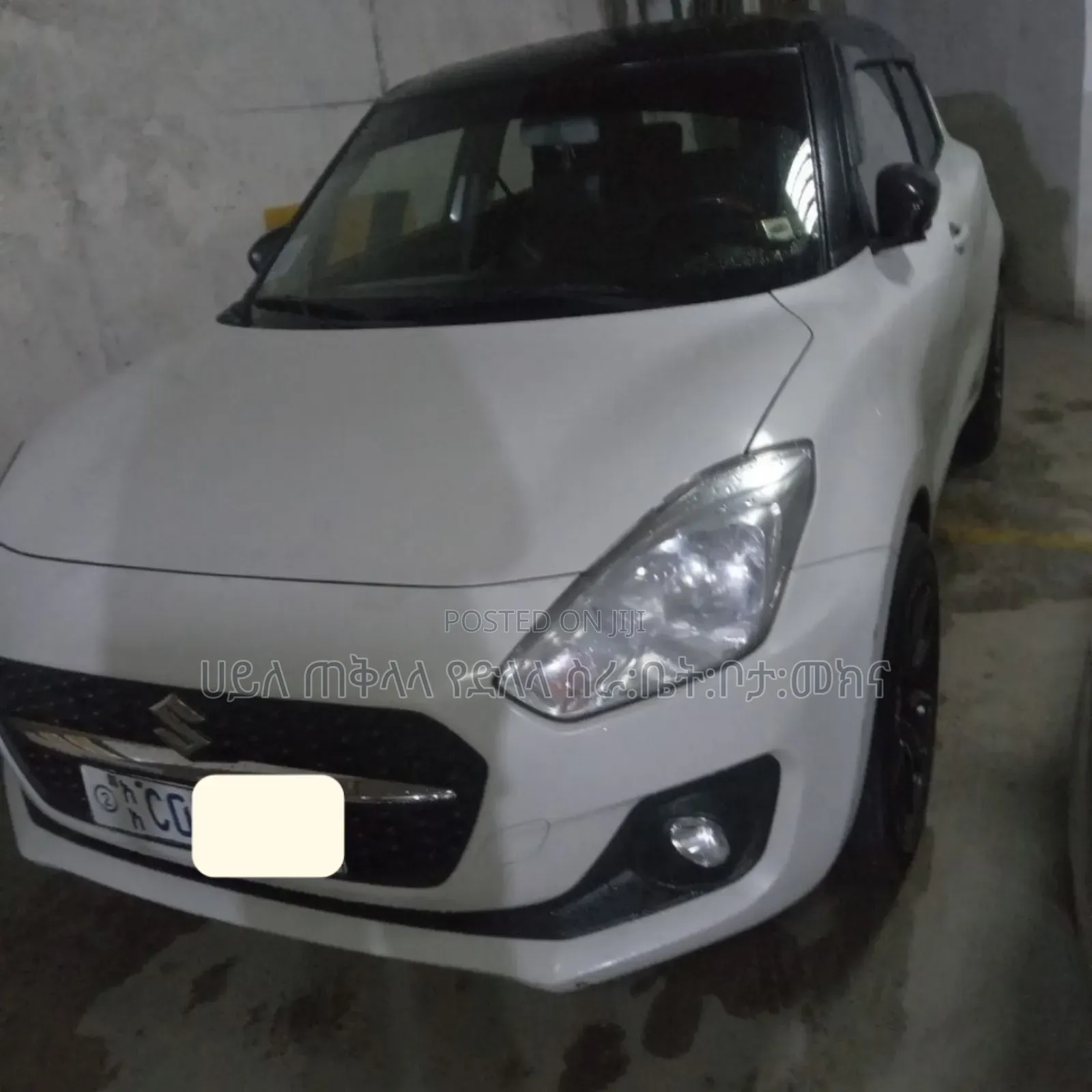 Suzuki Swift 2022 White