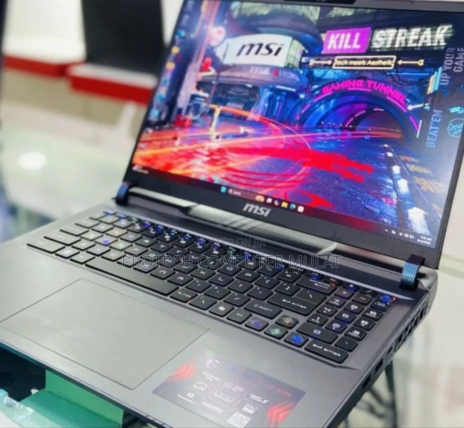 New Laptop MSI Raider GE68HX 13VI-202US 32GB Intel Core i9 SSD 1T