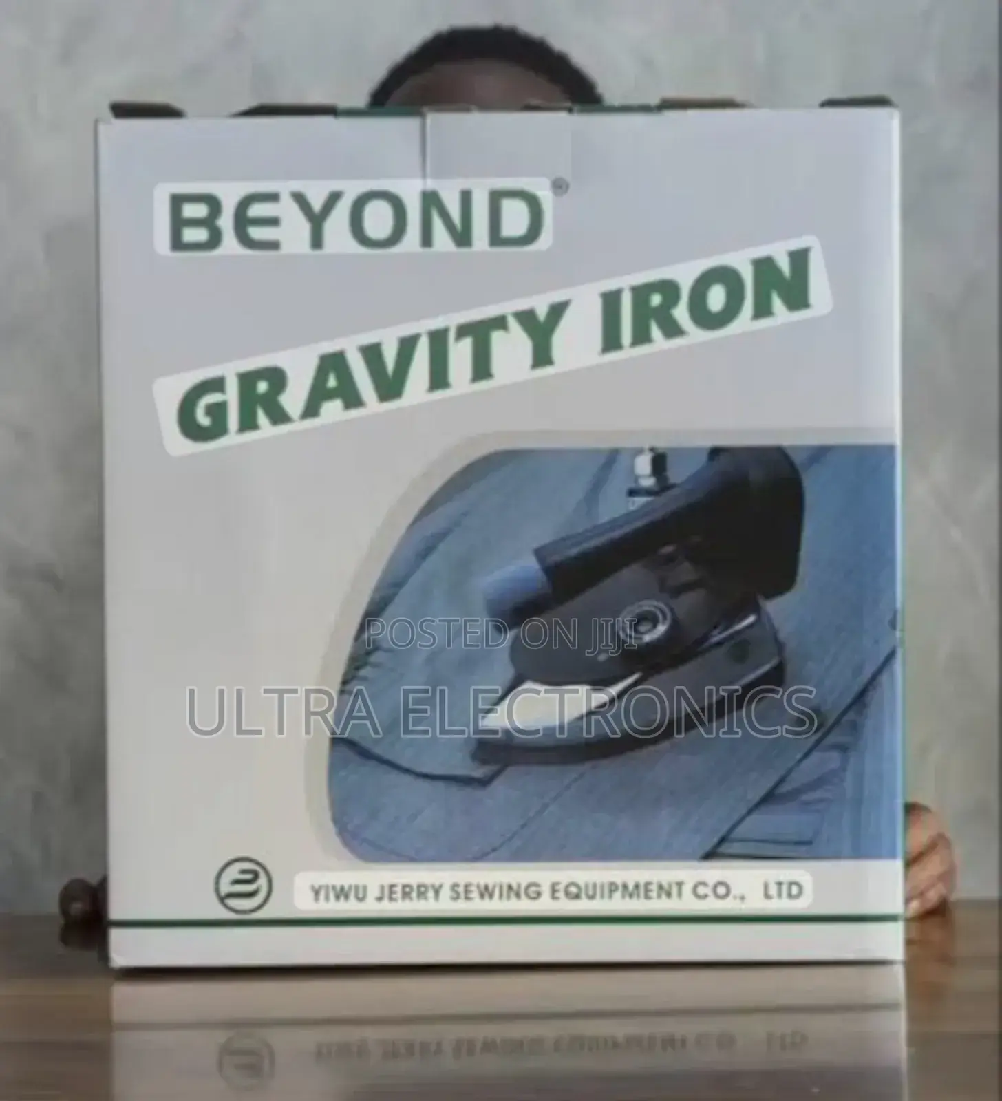 Iron Beyond Gravity Feed Steam Iron Manufactured by Yiwu Jerry