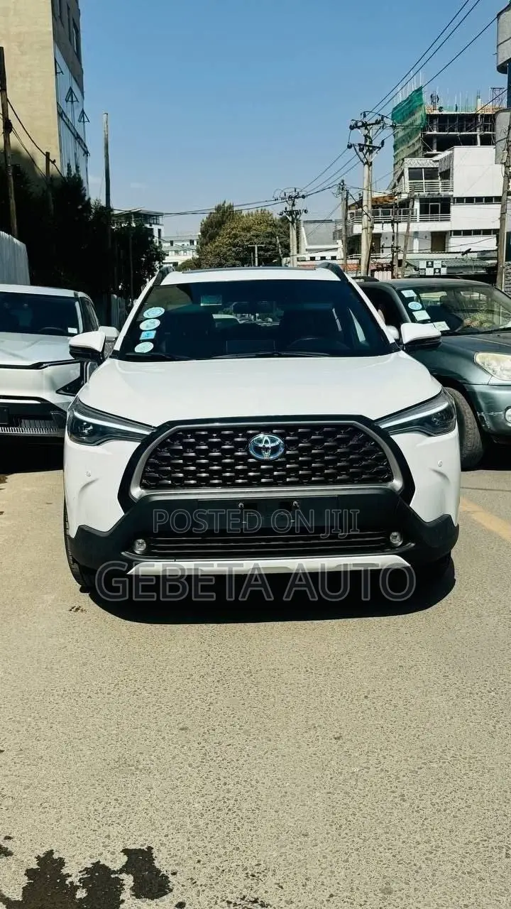 Toyota Corolla Cross Hybrid 2024