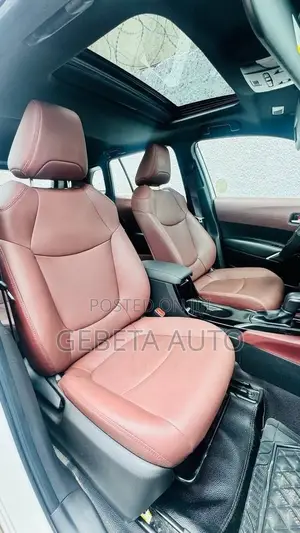 Toyota Corolla Cross Hybrid 2024