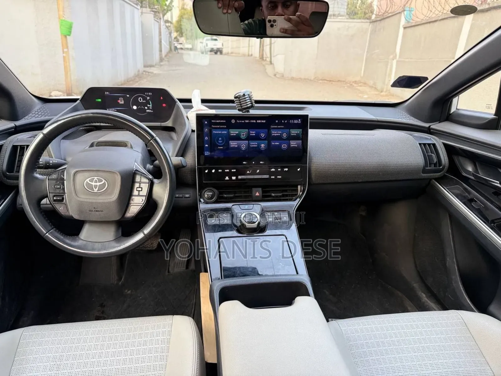 Toyota bZ4X 2022 Off white
