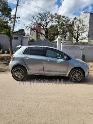 Toyota Yaris 2008