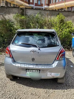 Toyota Yaris 2008