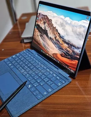 New Laptop Microsoft Surface Pro 16GB Intel Core i7 SSD 512GB