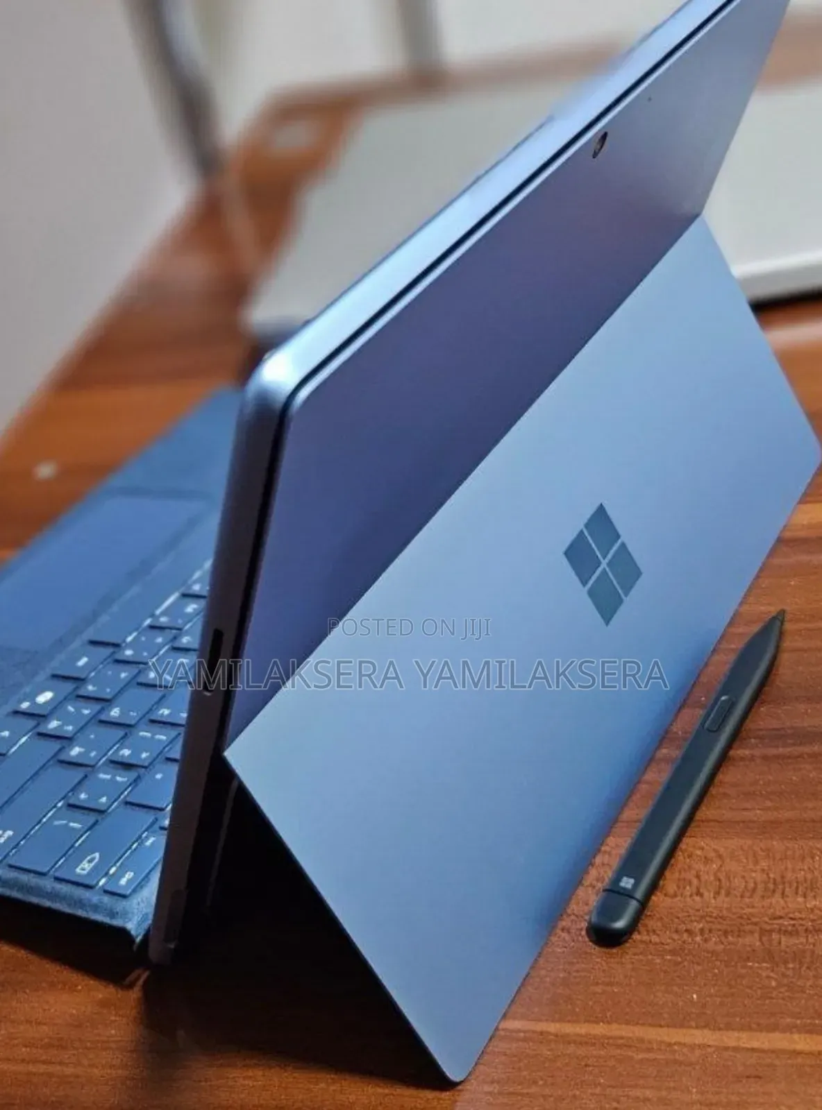 New Laptop Microsoft Surface Pro 16GB Intel Core i7 SSD 512GB