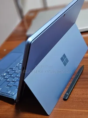 New Laptop Microsoft Surface Pro 16GB Intel Core i7 SSD 512GB