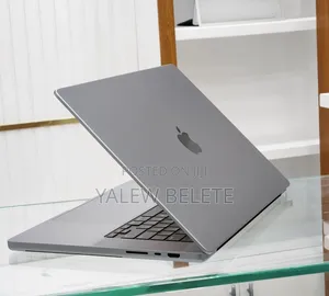 New Laptop Apple MacBook Pro 2021 M1 32GB Apple M1 SSD 512GB