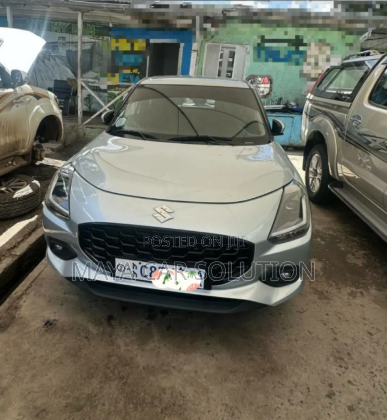 Suzuki Swift 2025 Silver