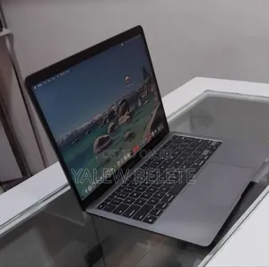 New Laptop Apple MacBook Air 2020 M1 8GB Apple M1 SSD 256GB