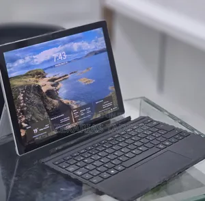 New Laptop Microsoft Surface Pro 4 8GB Intel Core i5 SSD 256GB