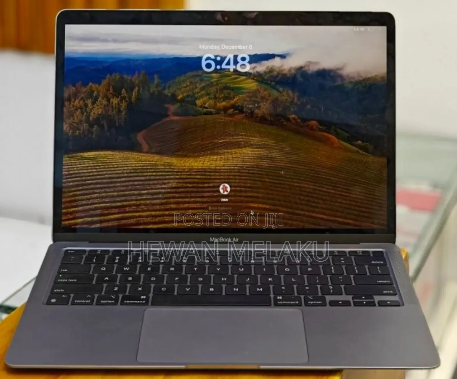 New Laptop Apple MacBook Air 2020 M1 8GB Apple M1 SSD 256GB