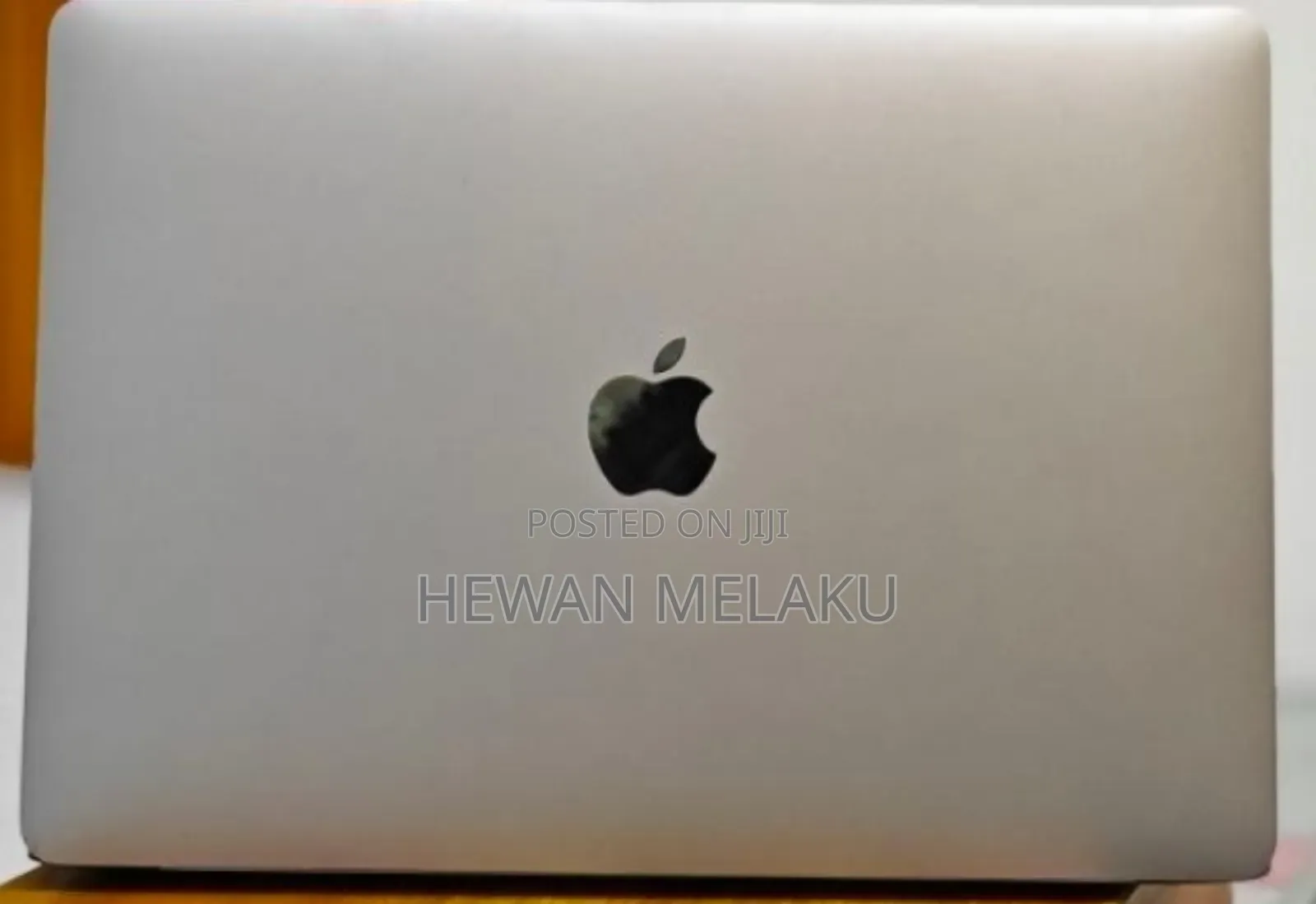 New Laptop Apple MacBook Air 2020 M1 8GB Apple M1 SSD 256GB