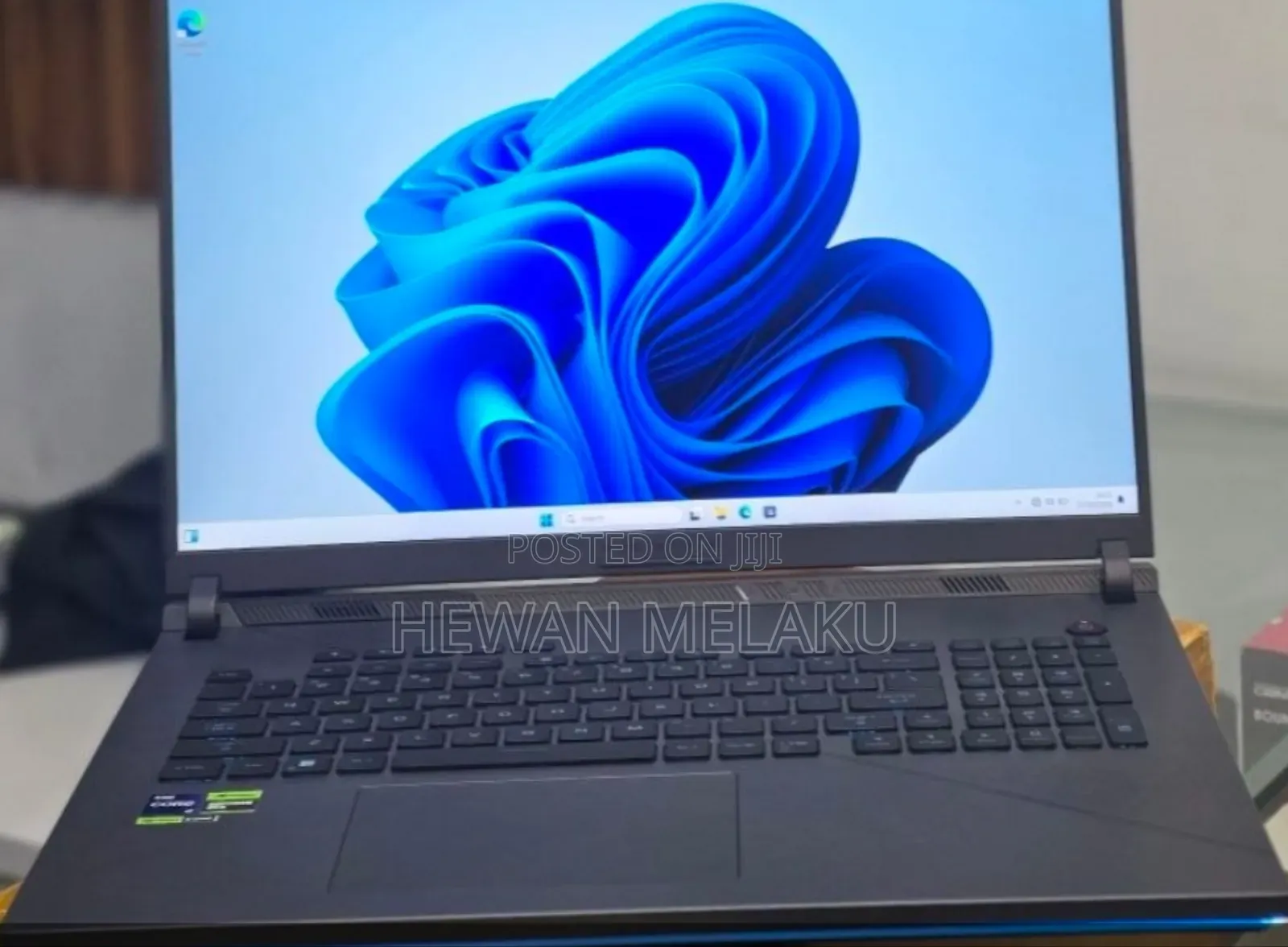 New Laptop Asus ROG Strix G17 32GB Intel Core i9 SSD 2T