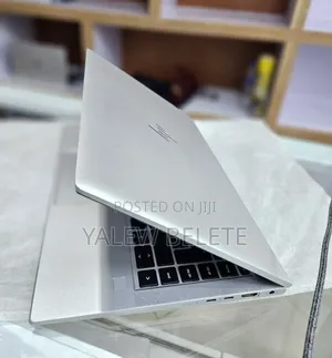 New Laptop HP EliteBook 840 G8 16GB Intel Core i7 SSD 512GB