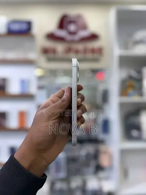 New Apple iPhone 16 256 GB White