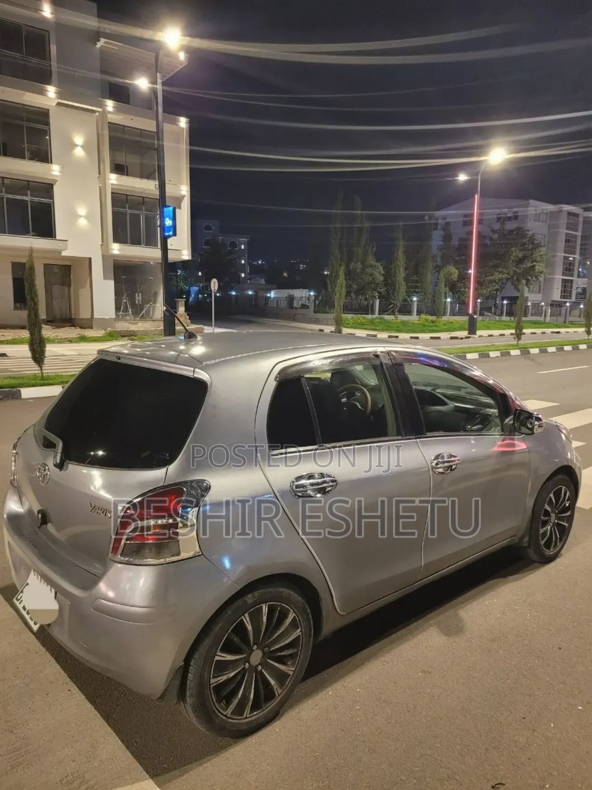 Toyota Yaris 2010 Silver