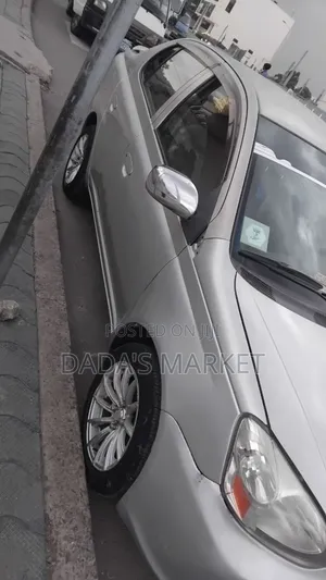 Toyota Platz 2005 Silver