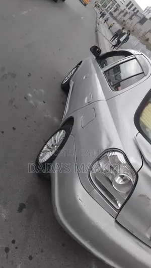 Toyota Platz 2005 Silver