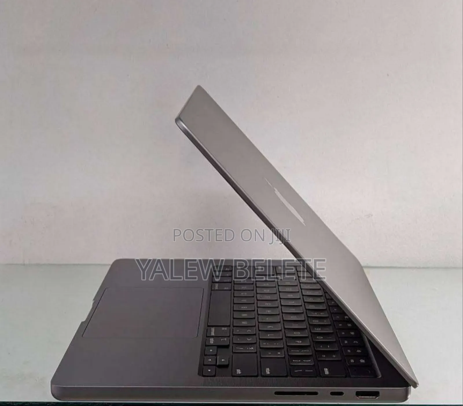 New Laptop Apple MacBook Pro M1 16GB Apple M1 SSD 512GB