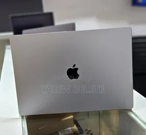 New Laptop Apple MacBook Pro 2021 M1 32GB Apple M1 Pro SSD 1T