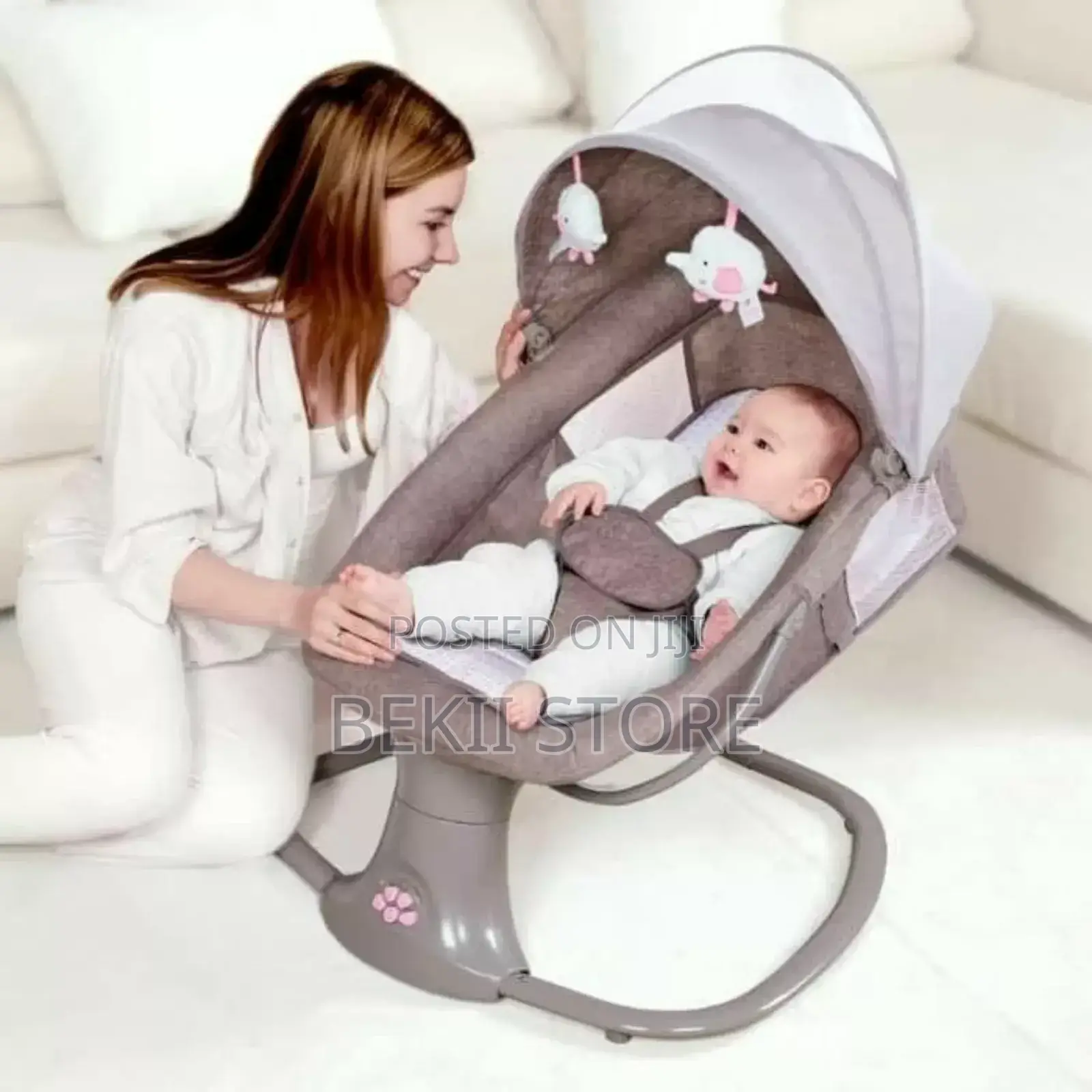የሕፃናት መተኝ,መመገቢያ Comfortable Baby Rocker Chair With Toy Barr And Canopy