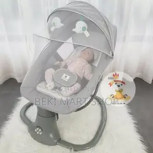 የሕፃናት መተኝ,መመገቢያ Comfortable Baby Rocker Chair With Toy Barr and Canopy