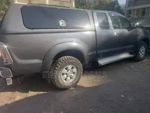 Toyota Hilux 2008 Black