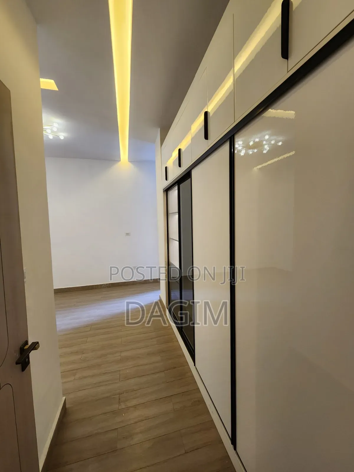 3bdrm Apartment in Bole for sale