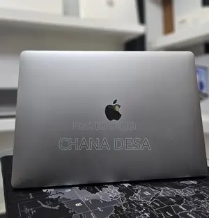 New Laptop Apple MacBook Pro 2019 16GB Intel Core i9 SSD 512GB