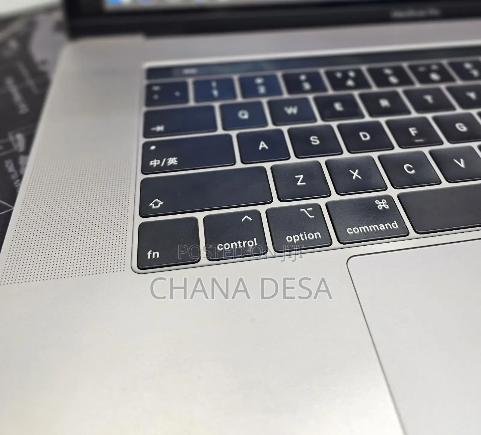 New Laptop Apple MacBook Pro 2019 16GB Intel Core i9 SSD 512GB