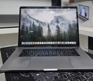 New Laptop Apple MacBook Pro 2019 16GB Intel Core i9 SSD 512GB