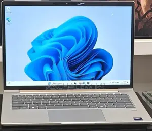 New Laptop HP EliteBook 640 G11 16GB Intel Core Ultra 5 SSD 512GB