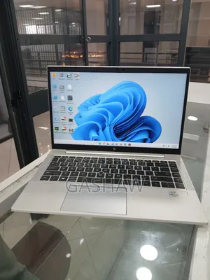 New Laptop HP EliteBook 840 16GB Intel Core i5 SSD 512GB
