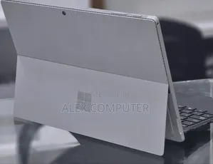 New Laptop Microsoft Surface Pro 4 8GB Intel Core i5 SSD 256GB