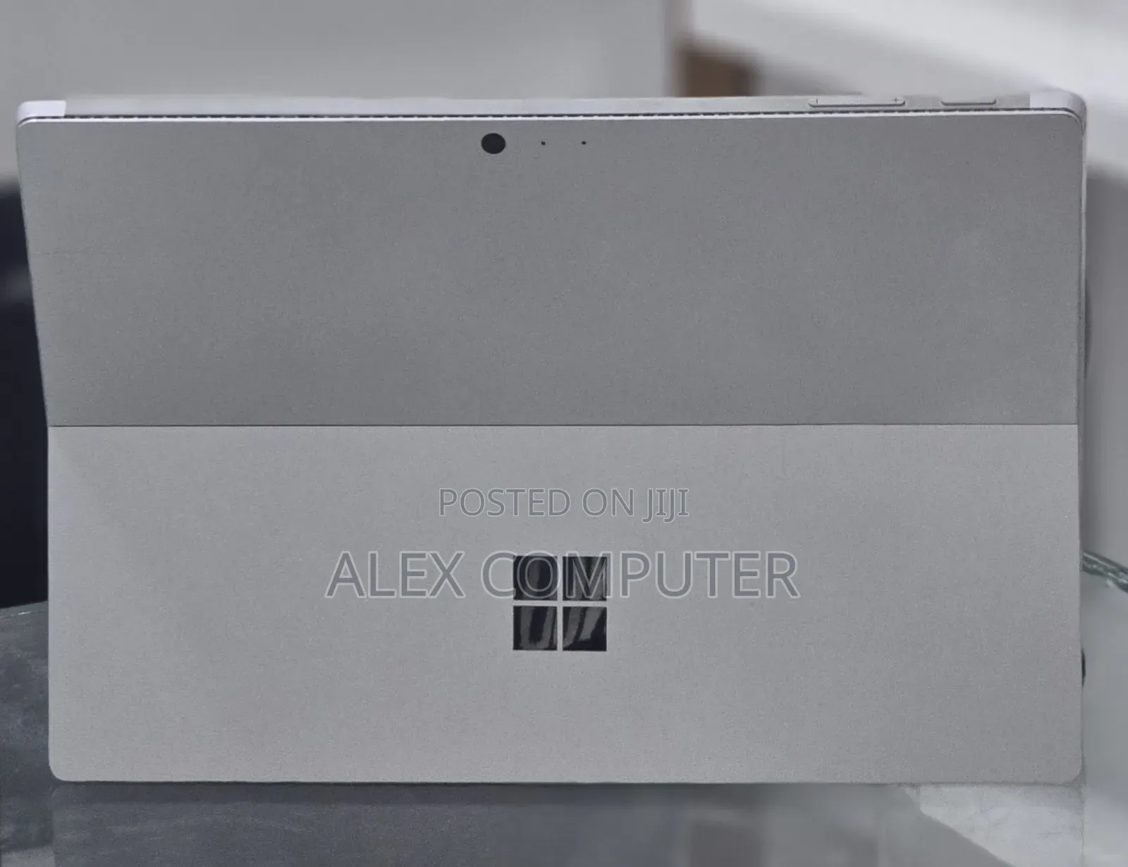 New Laptop Microsoft Surface Pro 4 8GB Intel Core i5 SSD 256GB