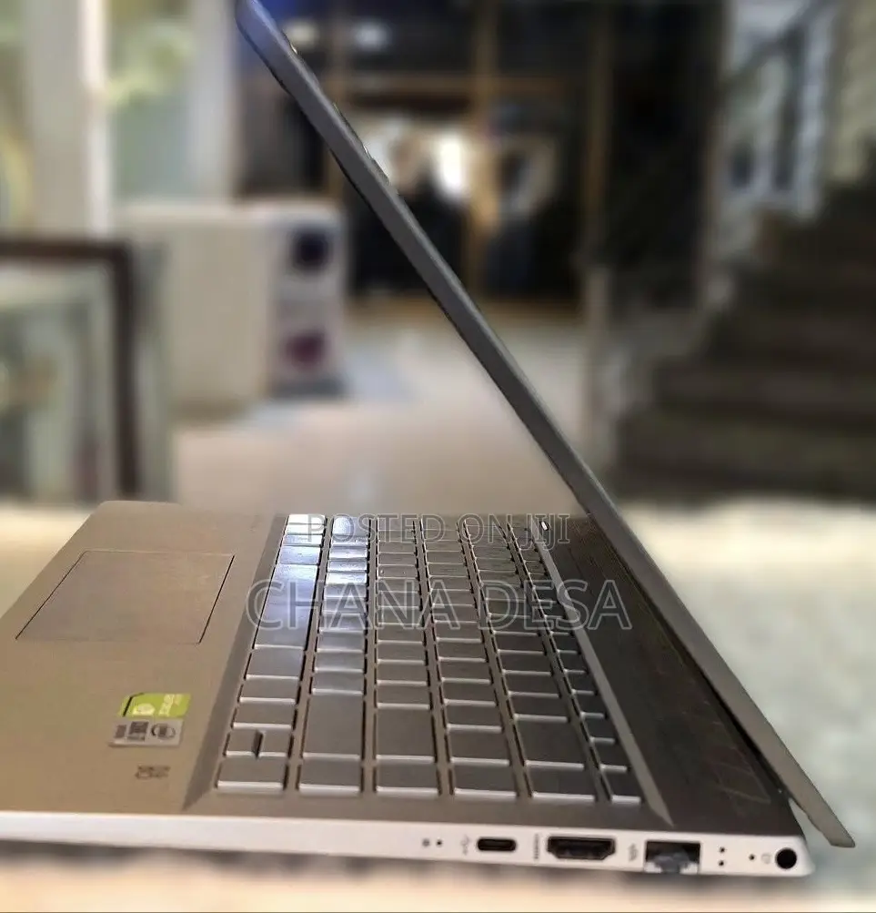 New Laptop HP 16GB Intel Core i7 SSD 512GB