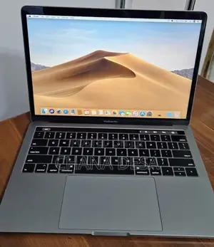 New Laptop Apple MacBook Pro 2019 8GB Intel Core i5 SSD 128GB