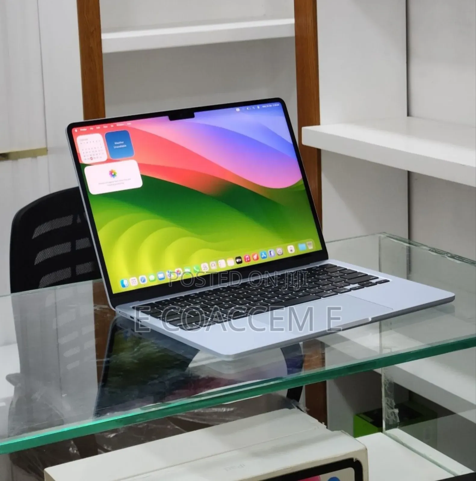 New Laptop Apple MacBook 16GB SSD 256GB