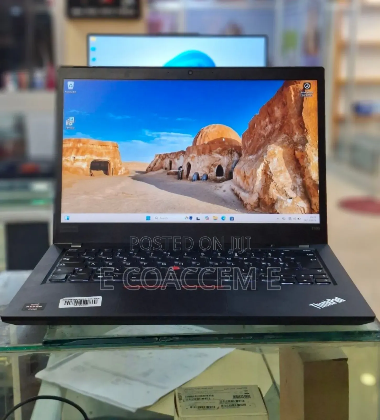 New Laptop Lenovo 16GB AMD Ryzen 5 SSD 512GB