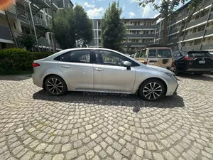 Toyota Corolla 2022 Silver