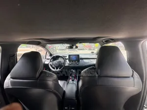 Toyota Corolla 2022 Silver