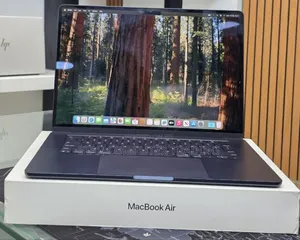 New Laptop Apple MacBook Air 2025 M4 15-inch 16GB Apple M4 SSD 256GB