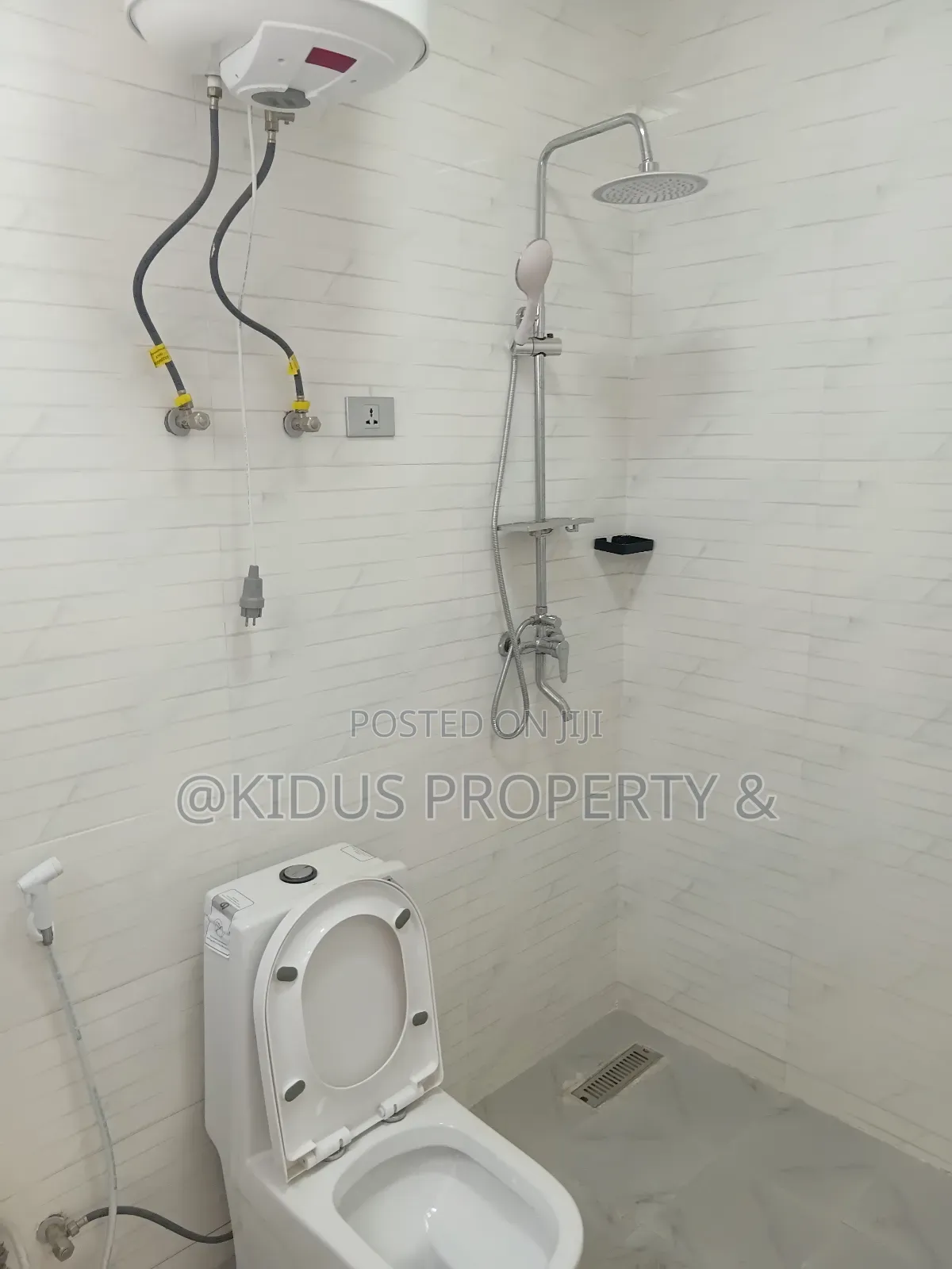 3bdrm Apartment in Varenero, Nifas Silk-Lafto for rent
