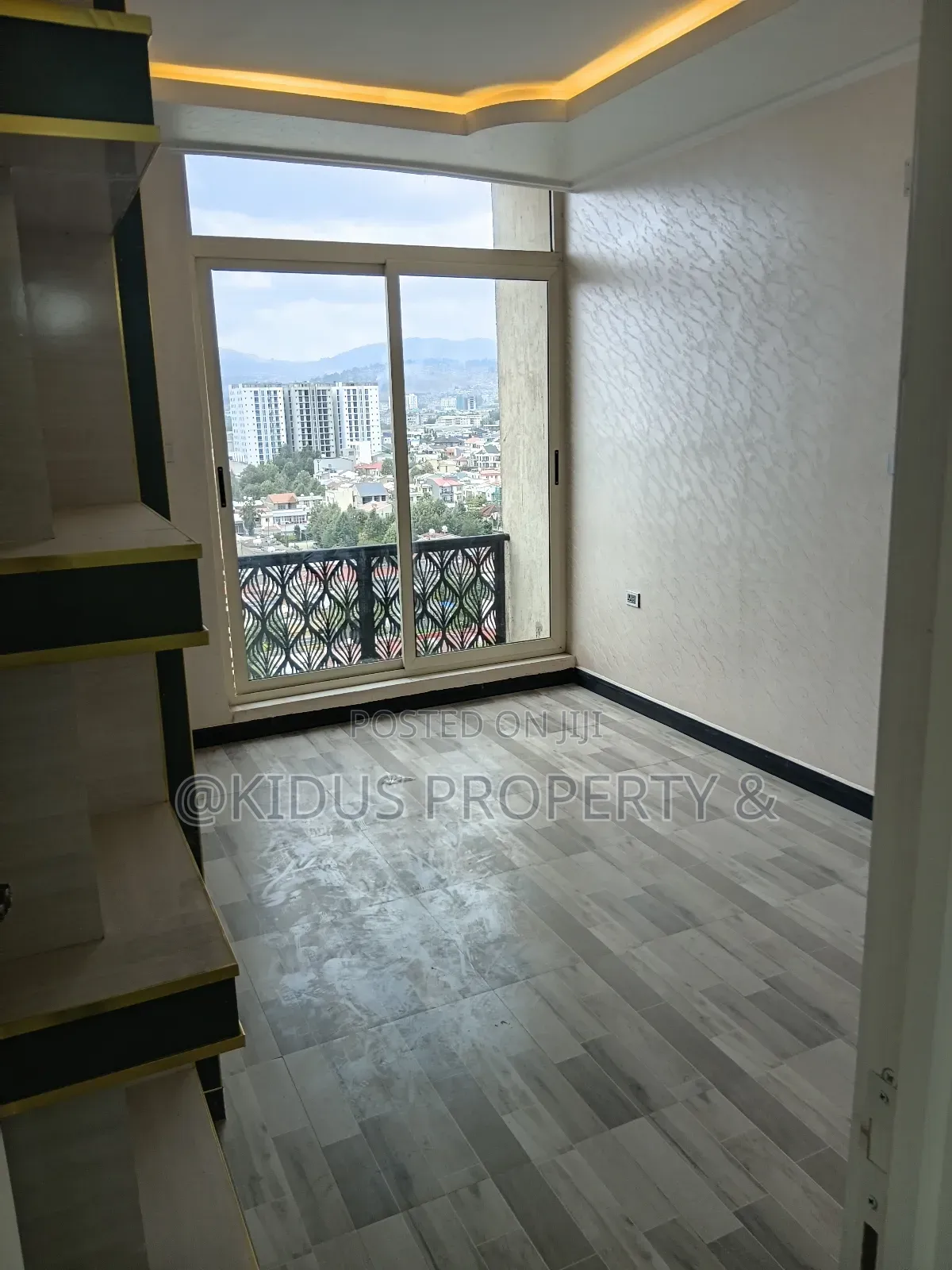 3bdrm Apartment in Varenero, Nifas Silk-Lafto for rent